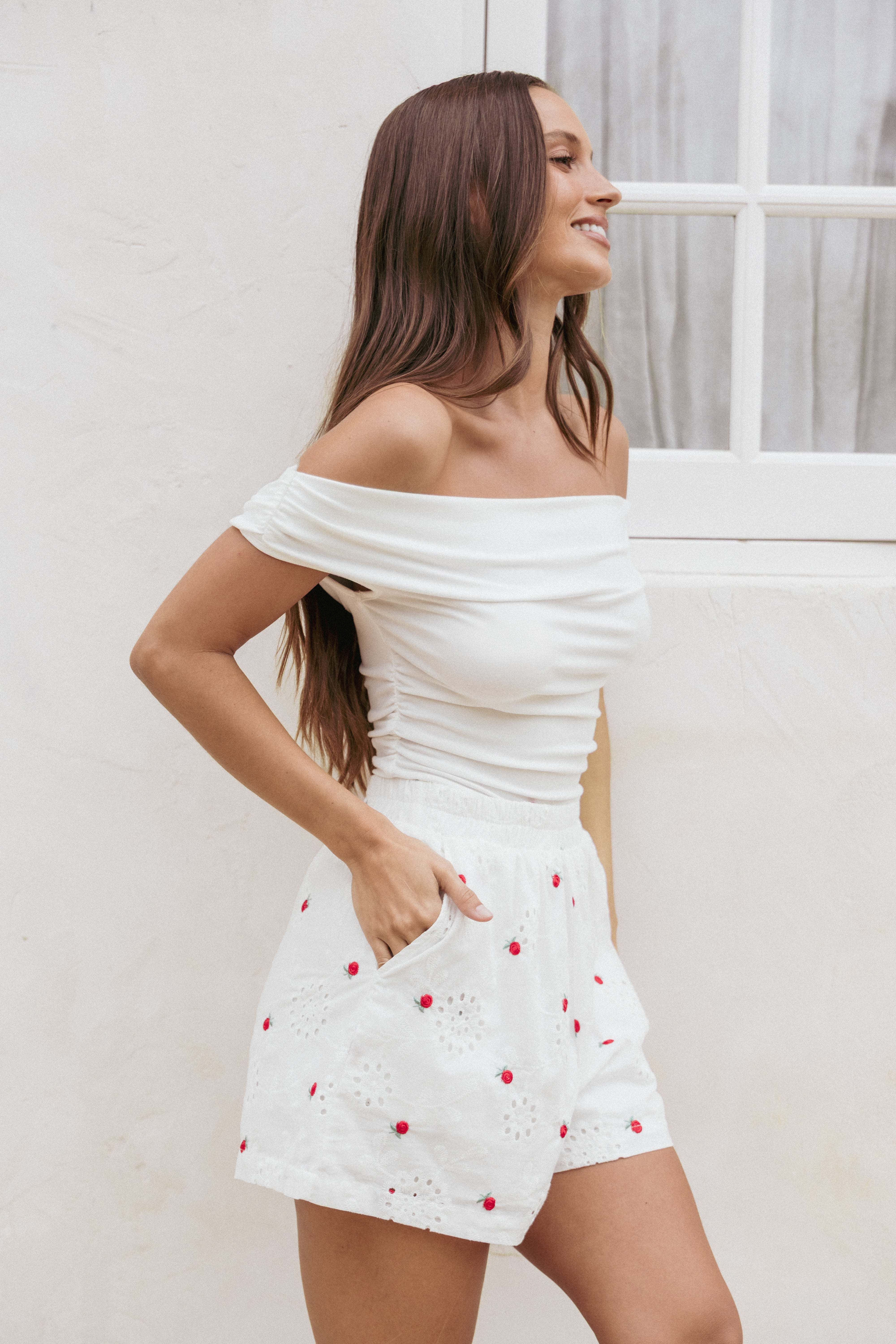 Aisha Shorts - White - XL - Image 29
