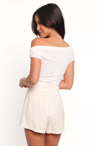 Kieran Lightweight Shorts - Ivory - 12 - Image 44
