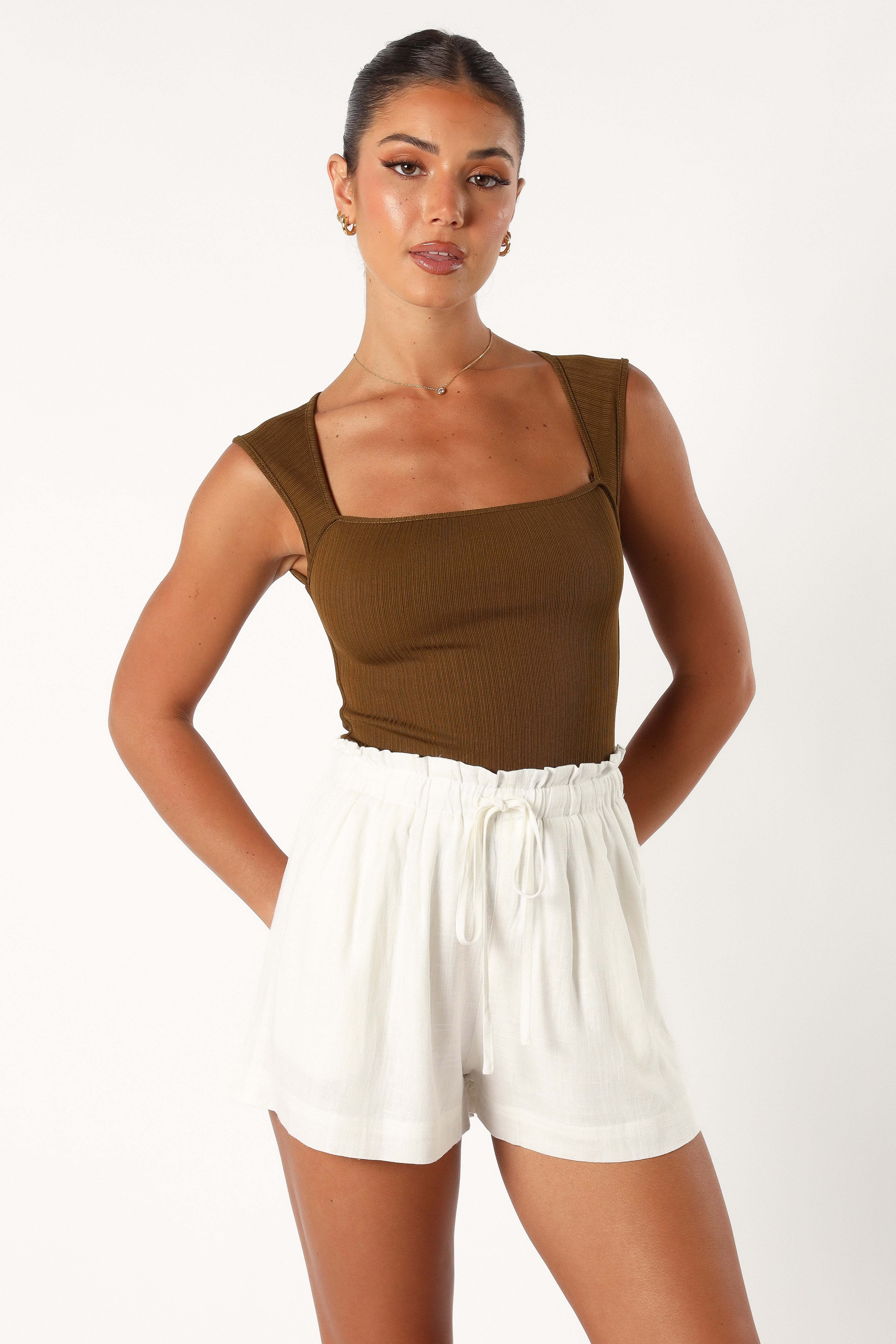 Wanda Shorts - White - XL - Image 44